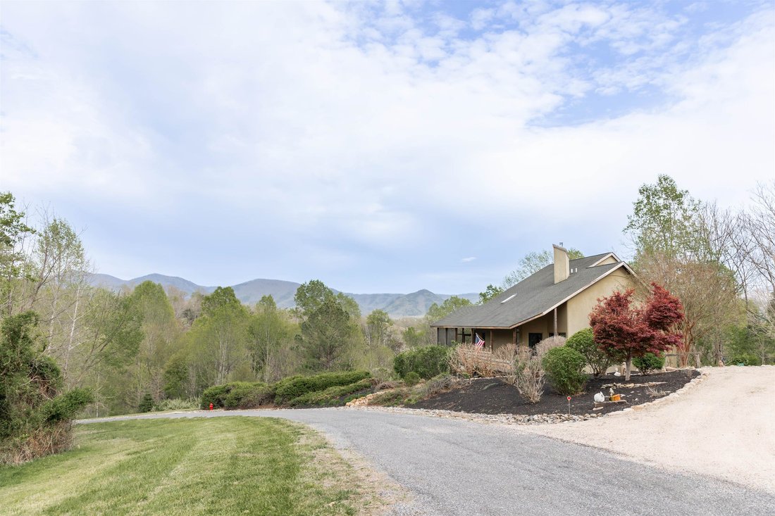 House in Lexington, Virginia, United States 4 - 18485421