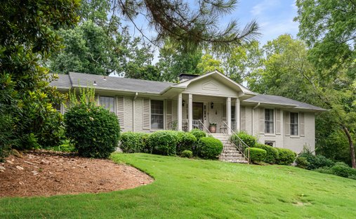 House in Mountain Brook, Alabama, United States 1