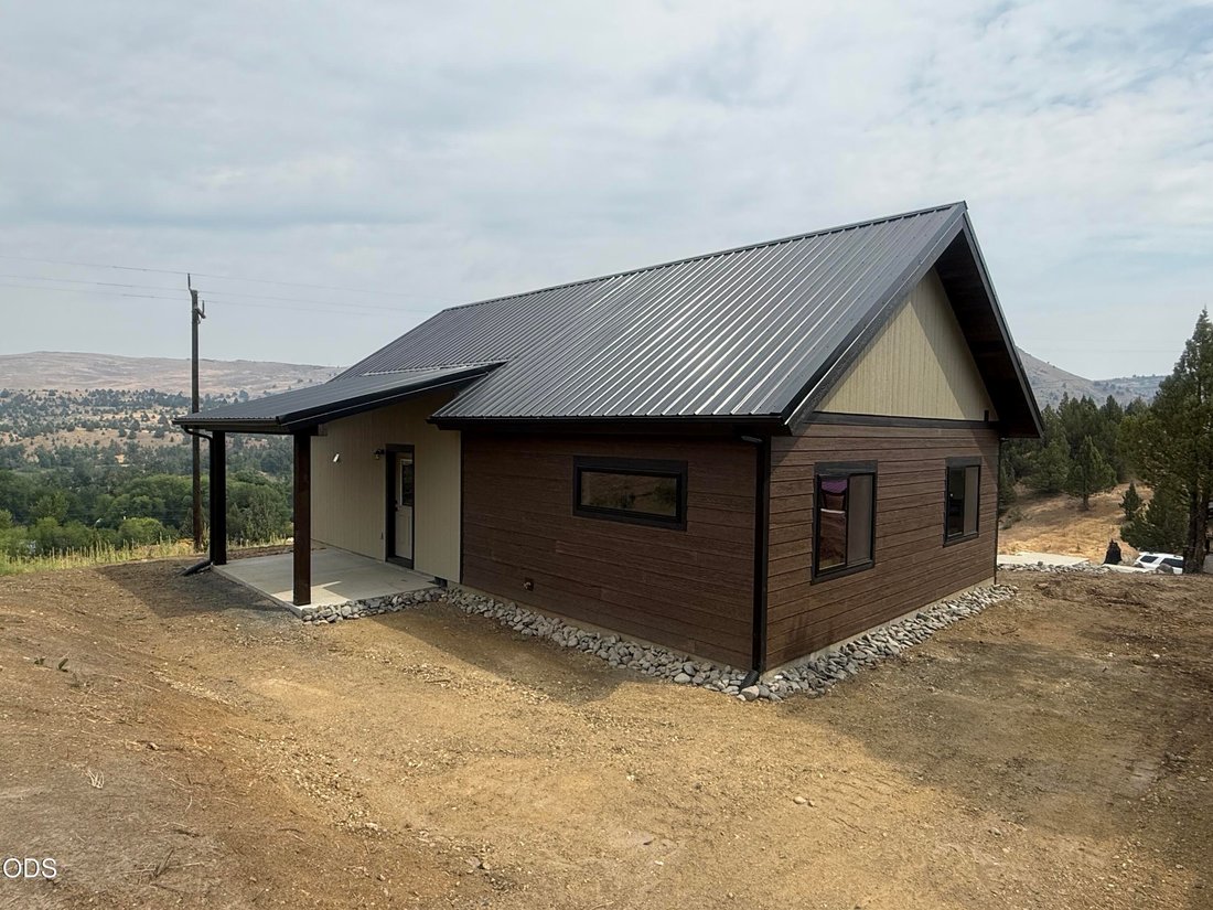 House in John Day, Oregon, United States 3 - 18485436