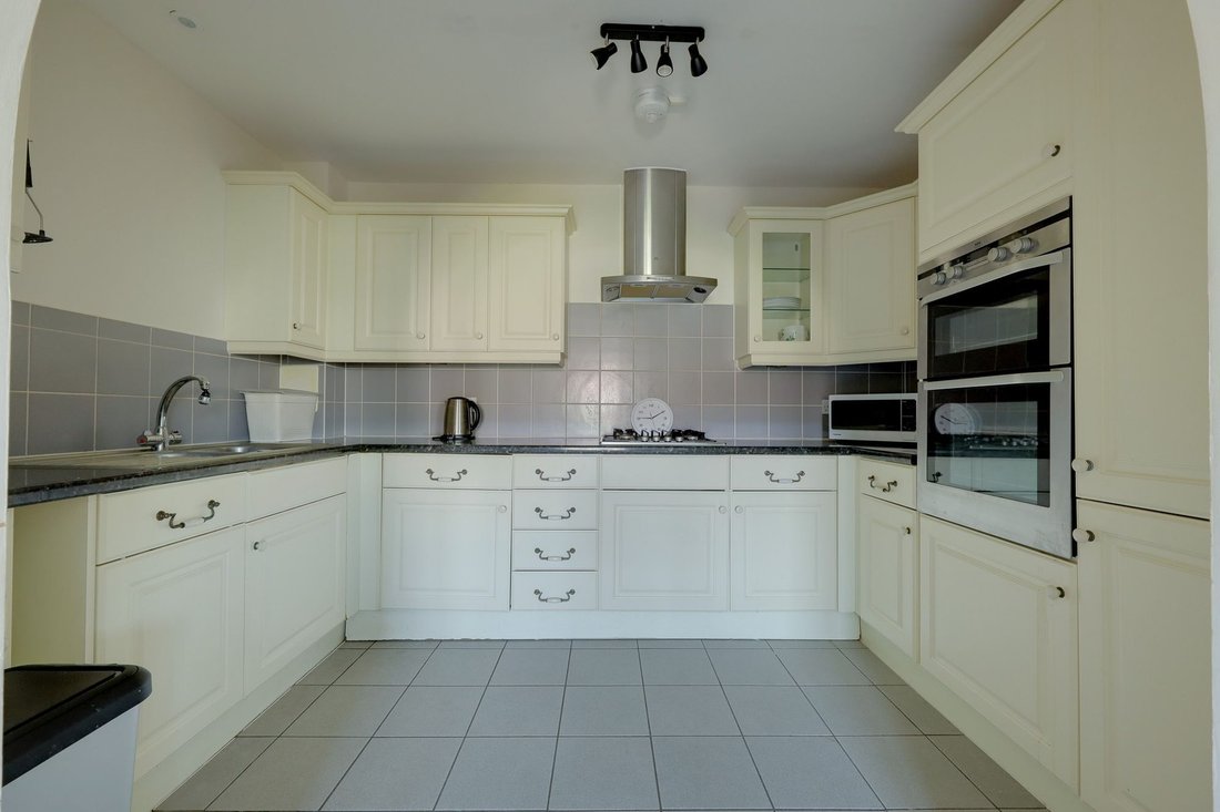 Apartment in Ditchling, England 3 - 18484131