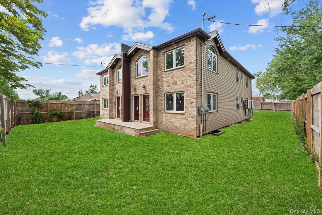House in New York, New York, United States 3 - 18485513