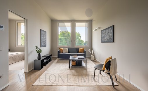 Apartment in Centrale, Milan, Italy 1