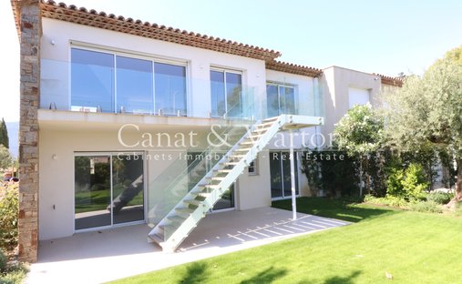 Villa in Sud, Cavalaire-sur-Mer, France 1