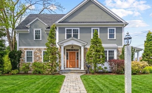 House in Wellesley, Massachusetts, United States 1