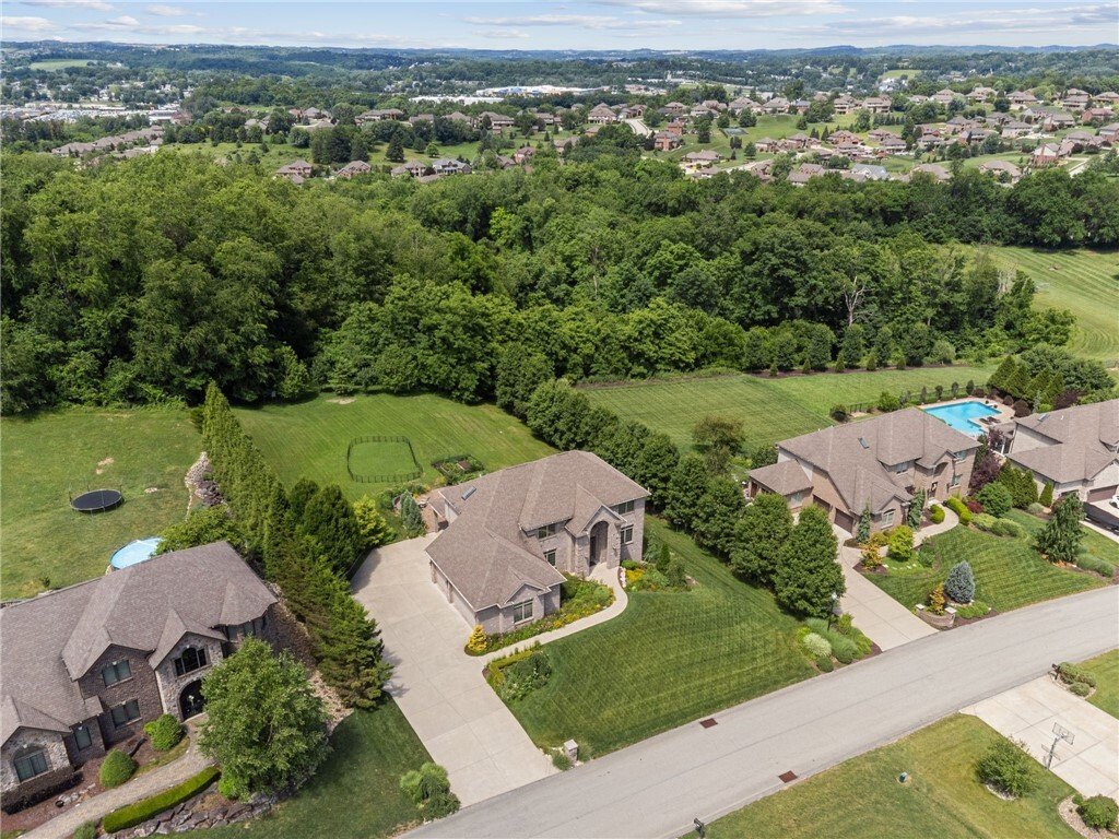 House in Irwin, Pennsylvania, United States 4 - 18483943