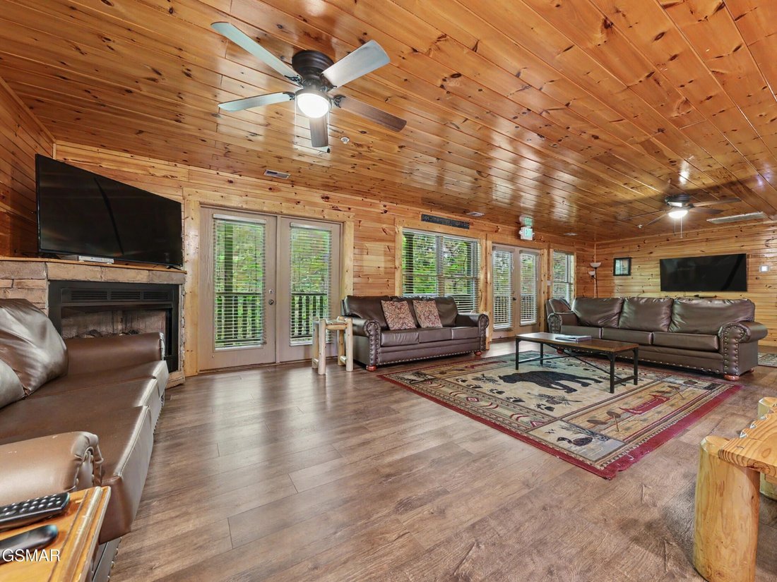 House in Gatlinburg, Tennessee, United States 4 - 18483962