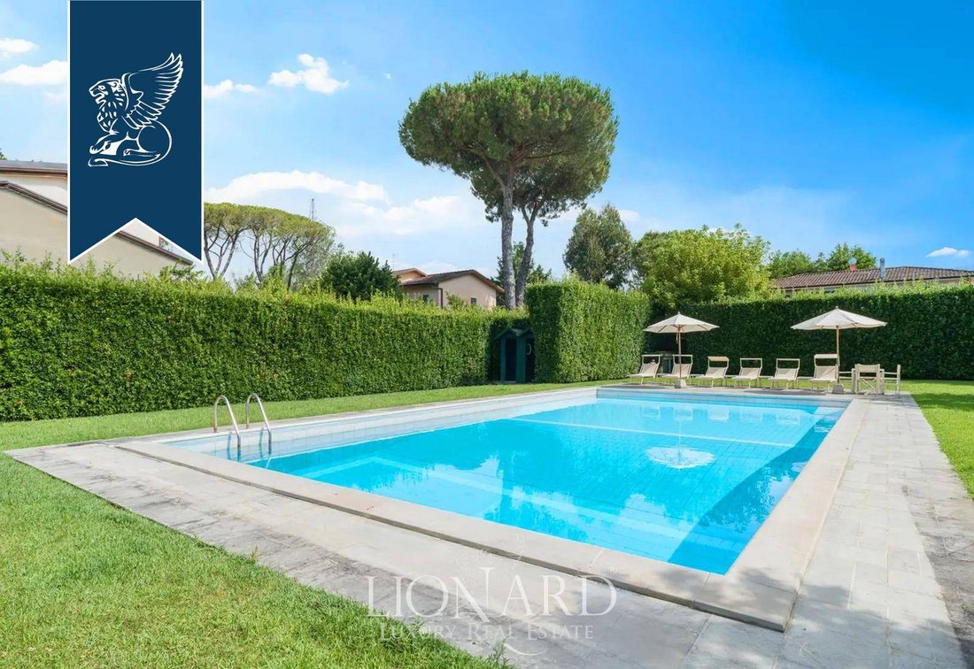 Villa in Caranna-Vaiana, Forte dei Marmi, Tuscany 3 - 18486936