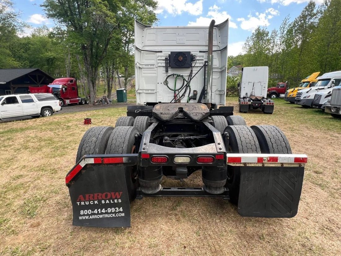 2019 Volvo Commercial VNL VNL 300 Day Cab in Fredericksburg, VA, United States 5 - 18487083