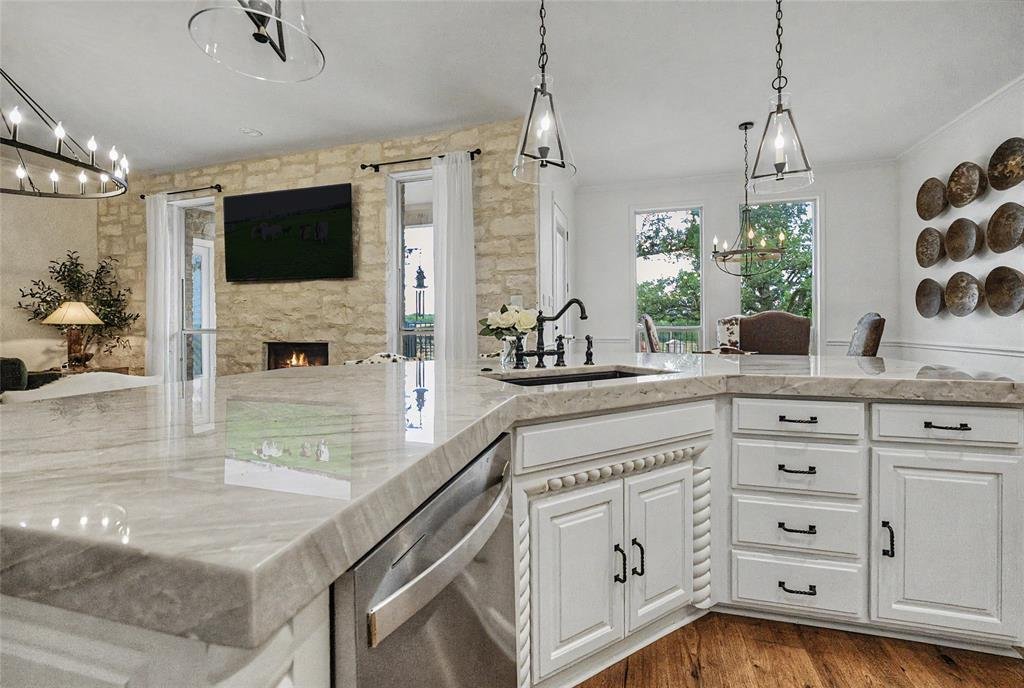 House in Weatherford, Texas, United States 4 - 18486425