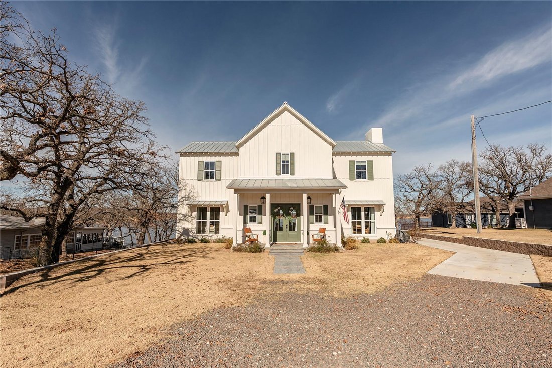 House in Nocona, Texas, United States 2 - 18483942