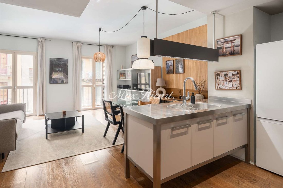 Apartment in Ciutat Vella, Barcelona, Spain 2 - 18484184