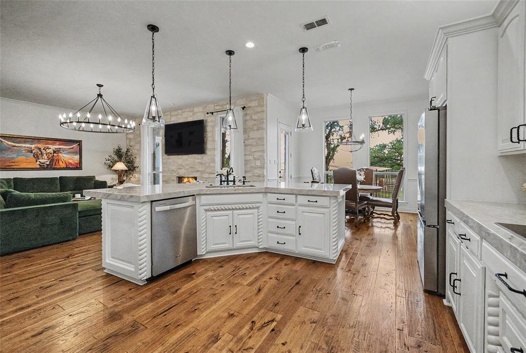 House in Weatherford, Texas, United States 3 - 18486425