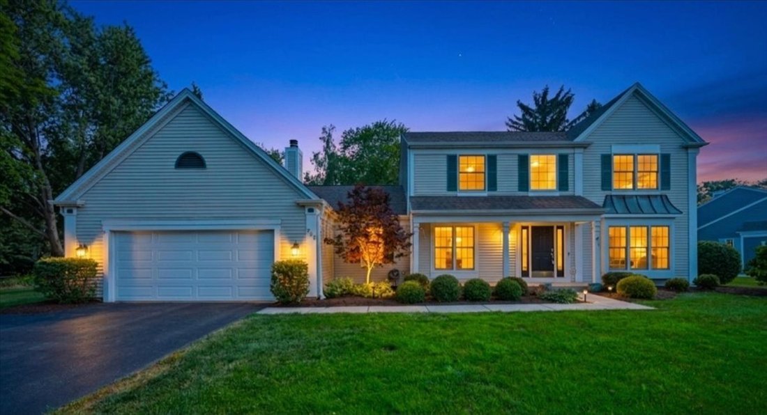 House in West Dundee, Illinois, United States 2 - 18483528