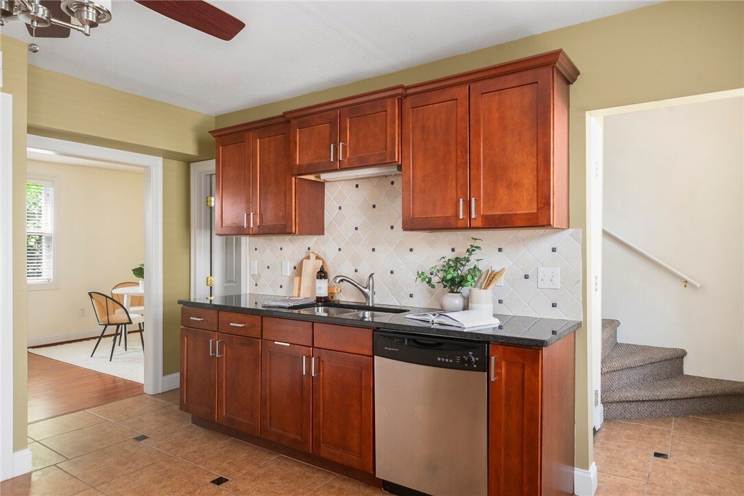 Condo in Providence, Rhode Island, United States 4 - 18482945