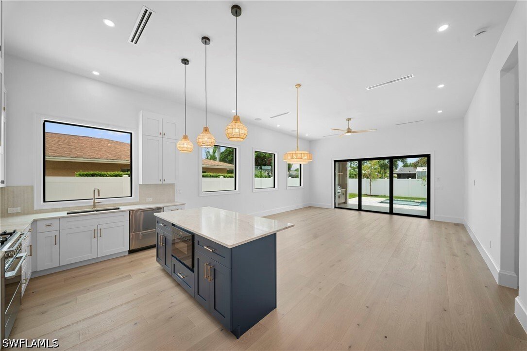 House in Naples, Florida, United States 5 - 16235540