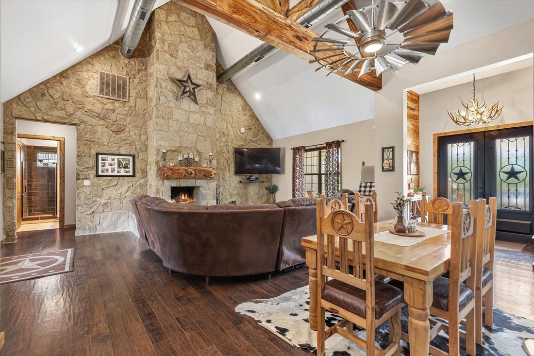 Rancho en Elgin, Texas, Estados Unidos 5 - 18486094