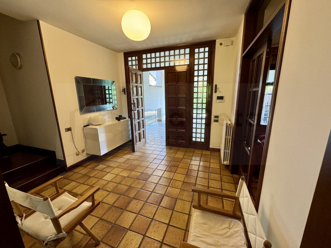 Villa in Noventa Padovana, Veneto, Italy 3 - 18487056