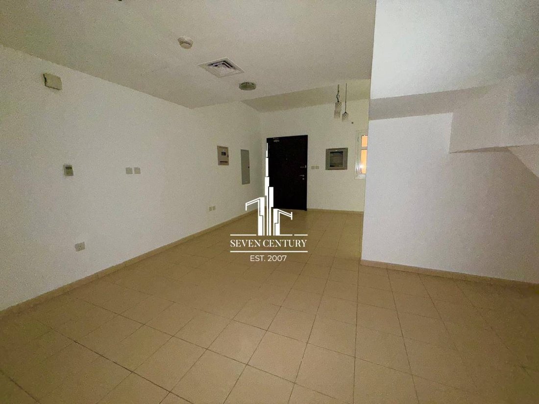 Villa in JVC / Jumeirah Village Circle, Dubai, United Arab Emirates 2 - 18483010