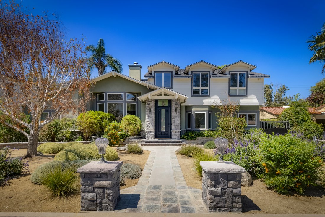 House in Burbank, California, United States 3 - 18484018