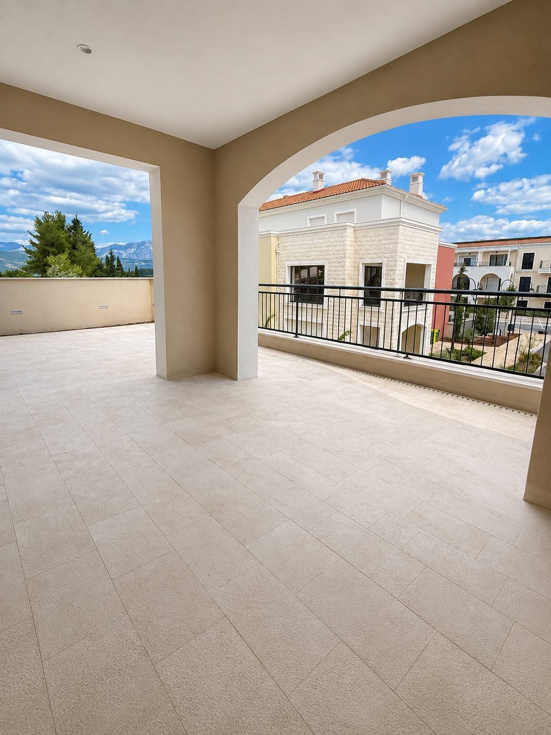 Apartment in Milovići, Tivat Municipality, Montenegro 3 - 18488467