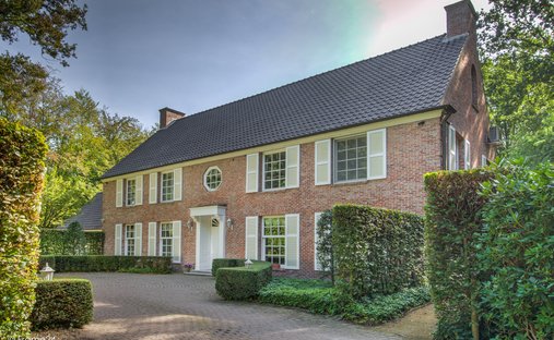 Villa à Brasschaat, Région Flamande, Belgique 1