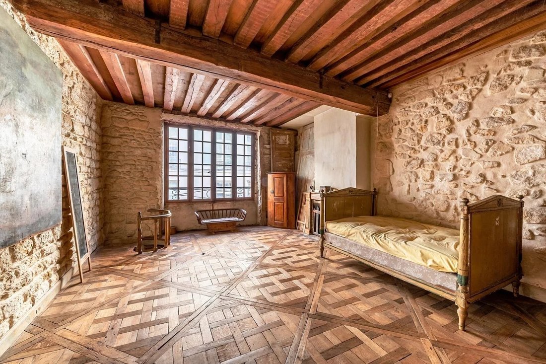 Apartment in Île de la Cité, Paris 1er Arrondissement, Paris 3 - 18488637