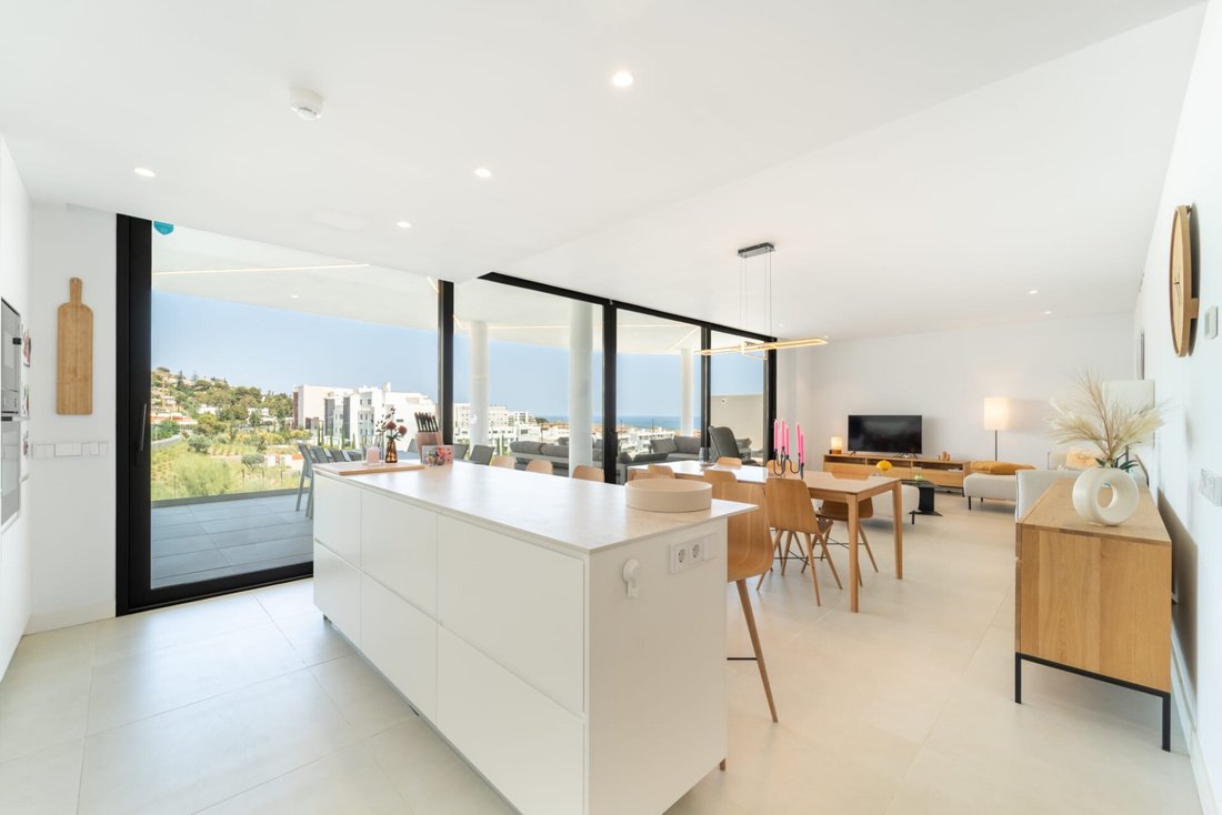 Apartment in La Capellania, Benalmadena, Andalusia 2 - 18488546