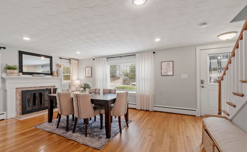 Melrose, Massachusetts, United States 1