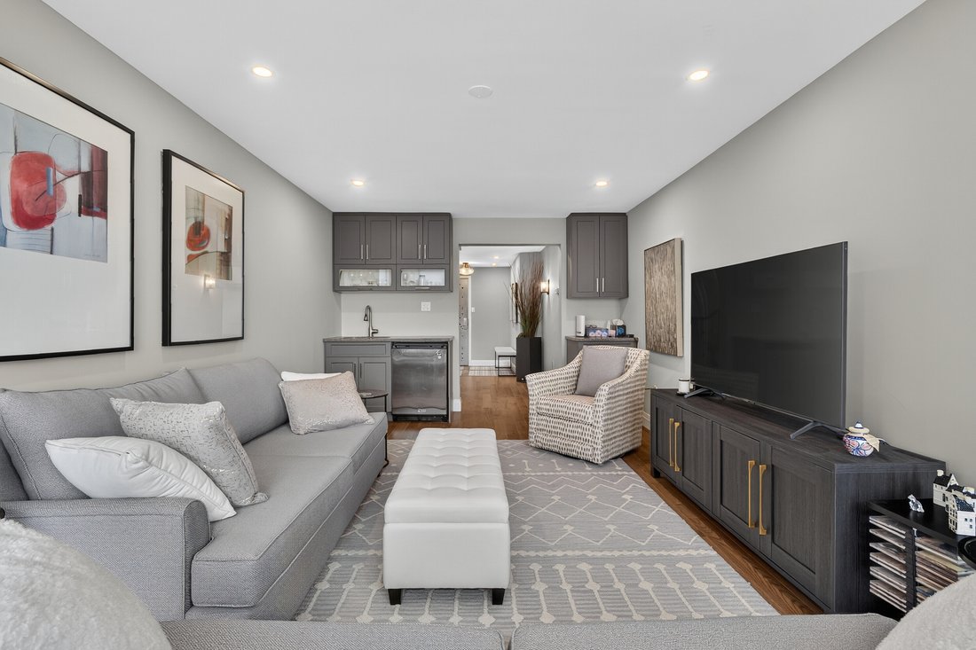 Condo in Mississauga, Ontario, Canada 4 - 18488597