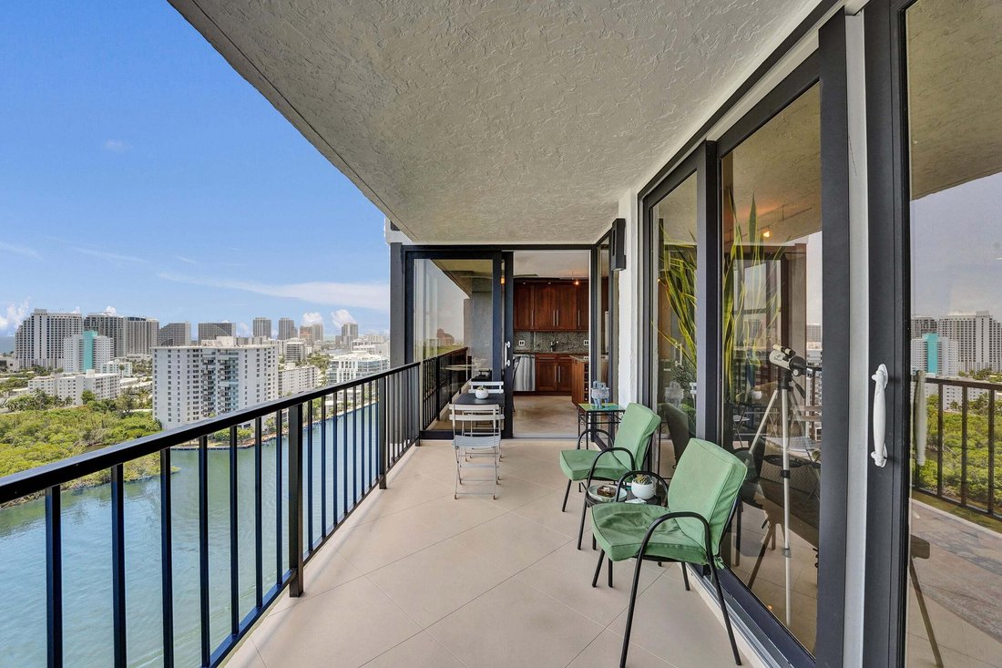 Condo in Fort Lauderdale, Florida, United States 2 - 18488667