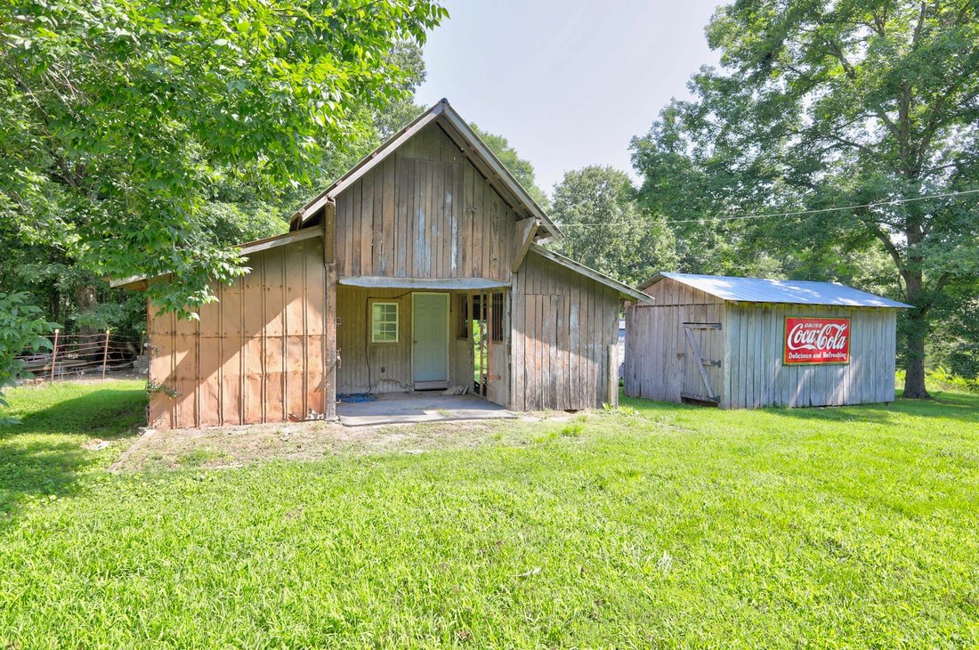 House in Bon Aqua, Tennessee, United States 4 - 18488432