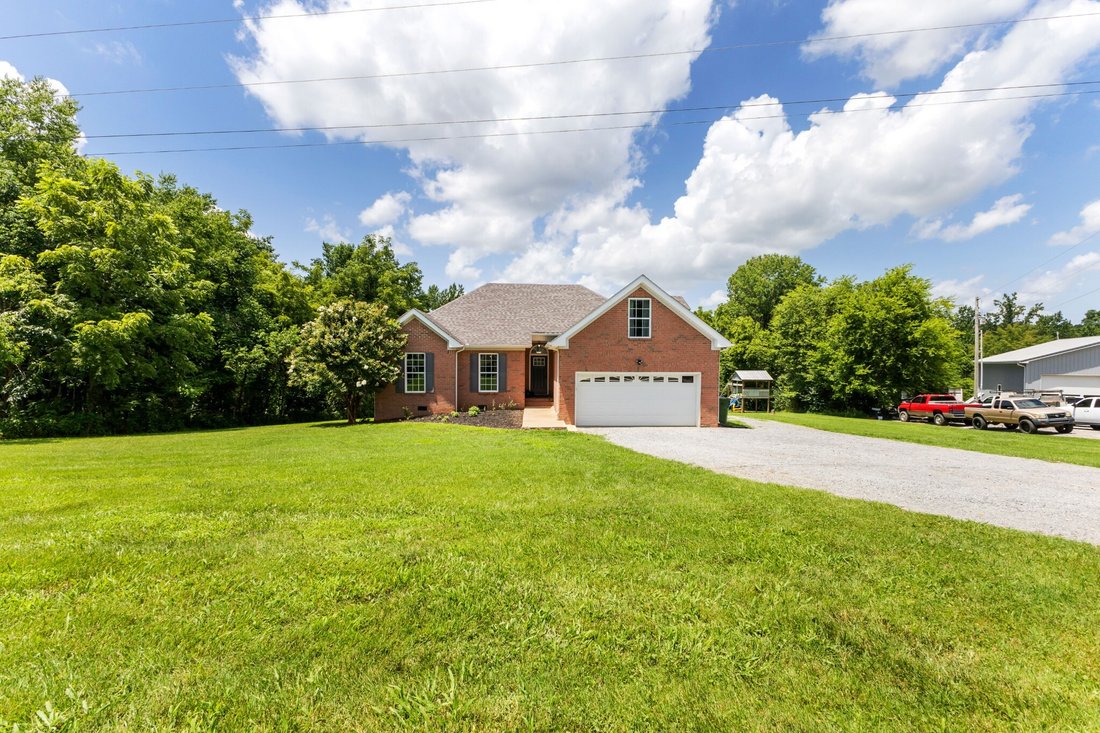 House in Bon Aqua, Tennessee, United States 3 - 18488401