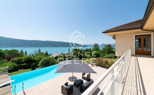 Villa in Veyrier-du-Lac, Auvergne-Rhône-Alpes, France 1