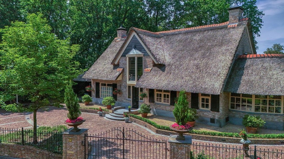 Villa in Loon op Zand, North Brabant, Netherlands 3 - 18488755