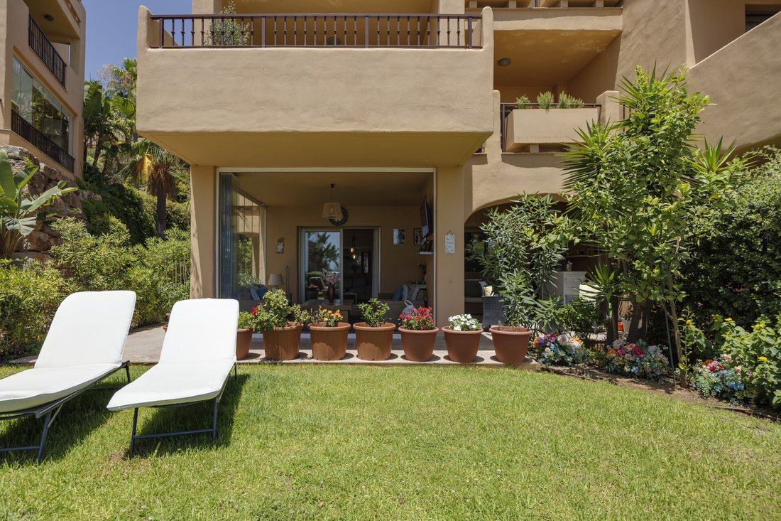 Apartment in Benahavis, Andalusia, Spain 1 - 18488643
