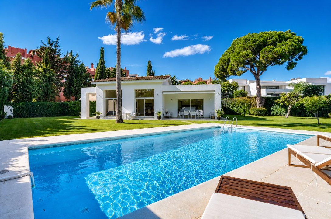 Villa in Marbella, Andalusia, Spain 1 - 18488571