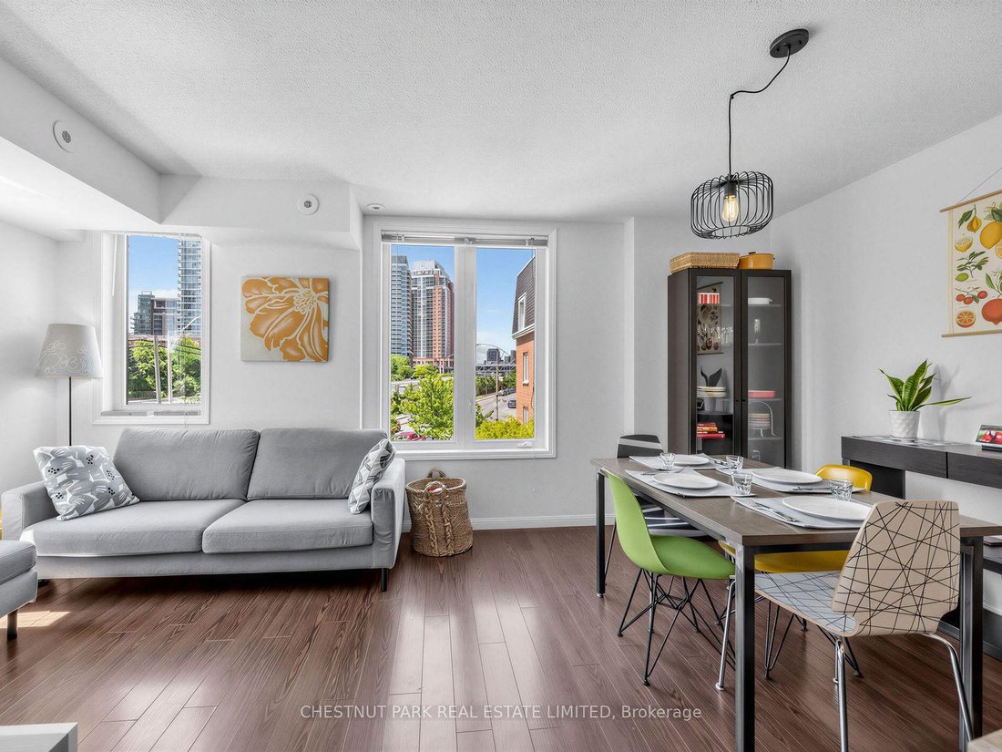 Condo in Toronto, Ontario, Canada 5 - 18488689