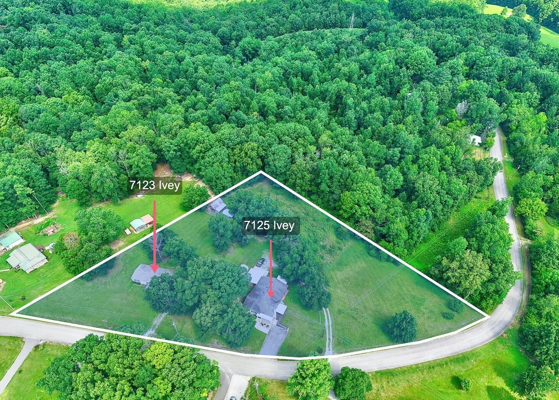House in Bon Aqua, Tennessee, United States 1 - 18488432
