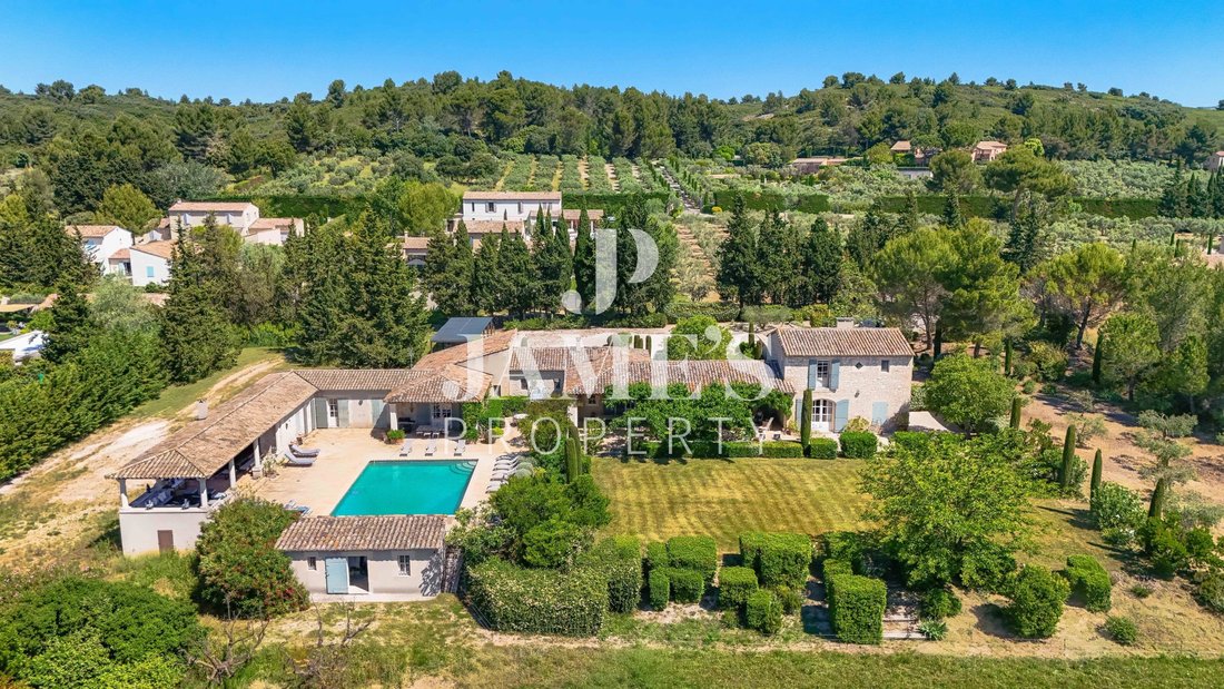 House in Paradou, Provence-Alpes-Côte d'Azur, France 3 - 18488551