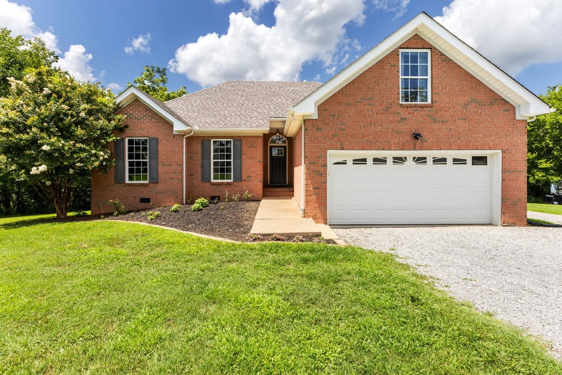 House in Bon Aqua, Tennessee, United States 2 - 18488401
