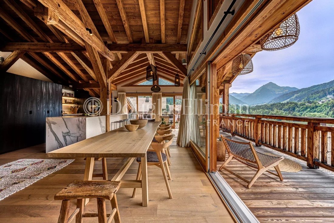 Chalet in Montriond, Auvergne-Rhône-Alpes, France 1 - 18488599