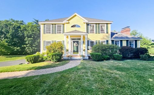 House in East Kingston, New Hampshire, United States 1