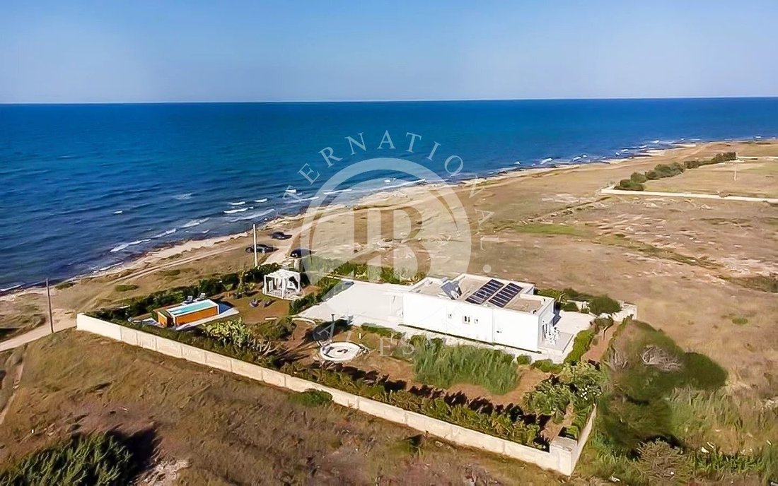 Villa in Carovigno, Apulia, Italy 3 - 18488495