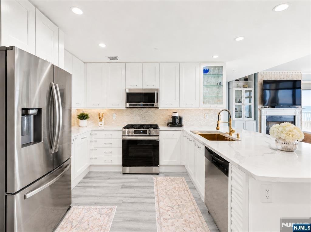 Condo in North Bergen, New Jersey, United States 5 - 18488329