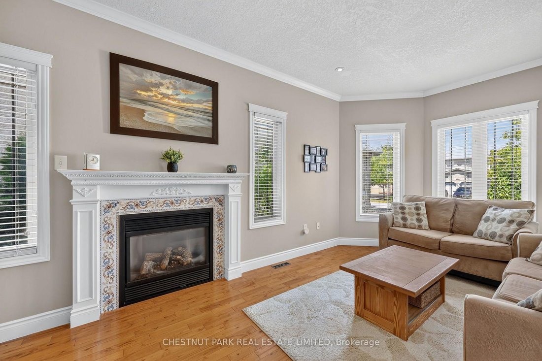 House in Barrie, Ontario, Canada 5 - 18488714
