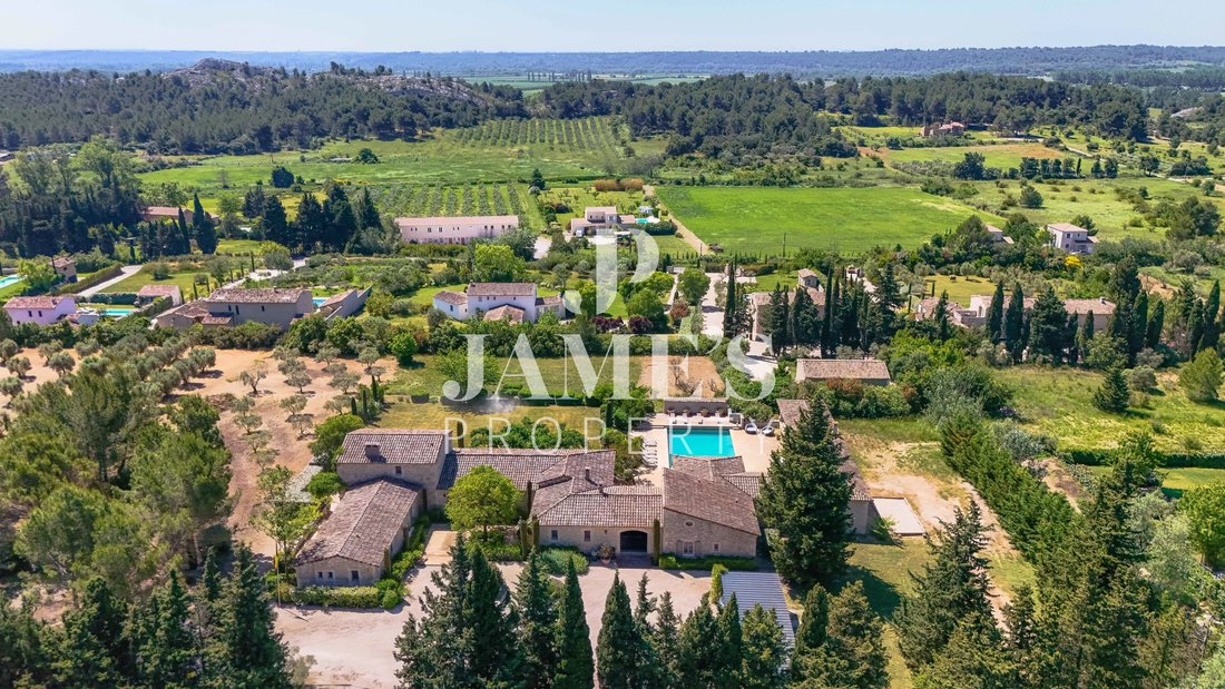 House in Paradou, Provence-Alpes-Côte d'Azur, France 1 - 18488551