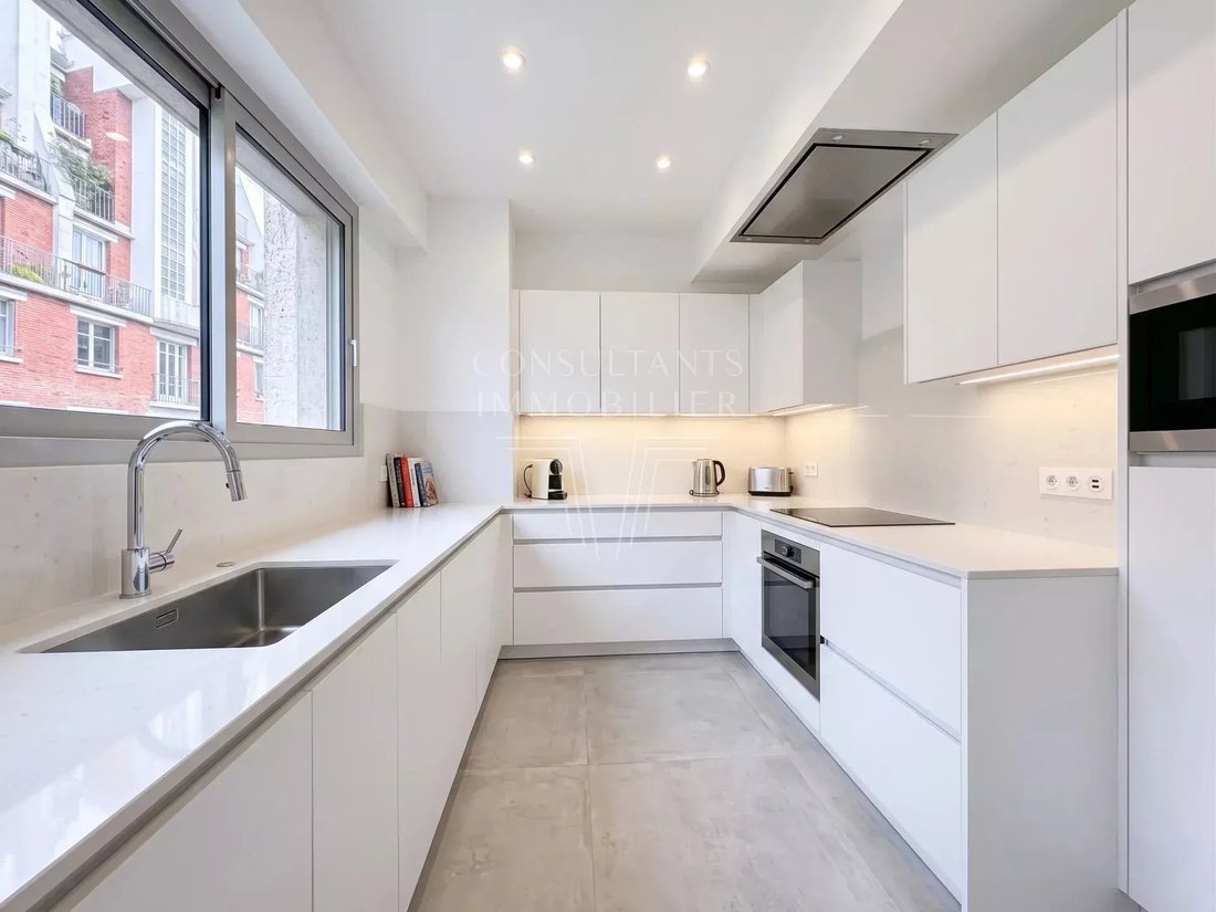 Apartment in Clichy-Batignolles, Paris 17e Arrondissement, Paris 3 - 17907871