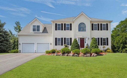 House in Attleboro, Massachusetts, United States 1