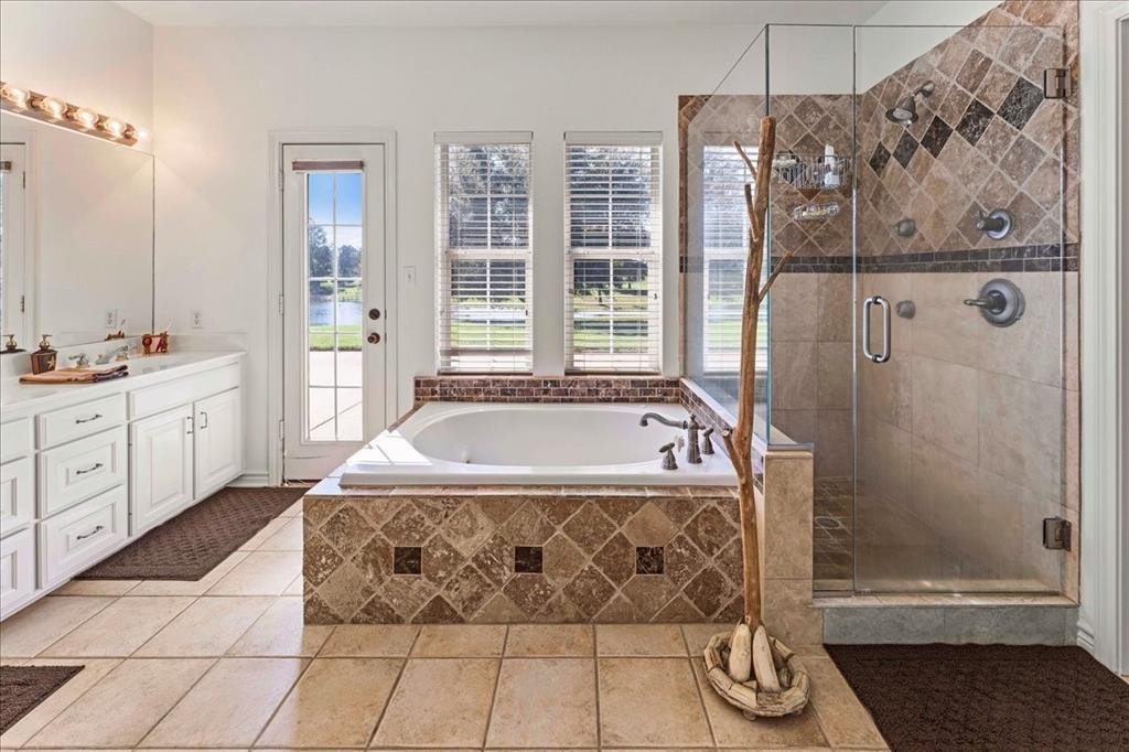 Land in Arp, Texas, United States 2 - 18488359