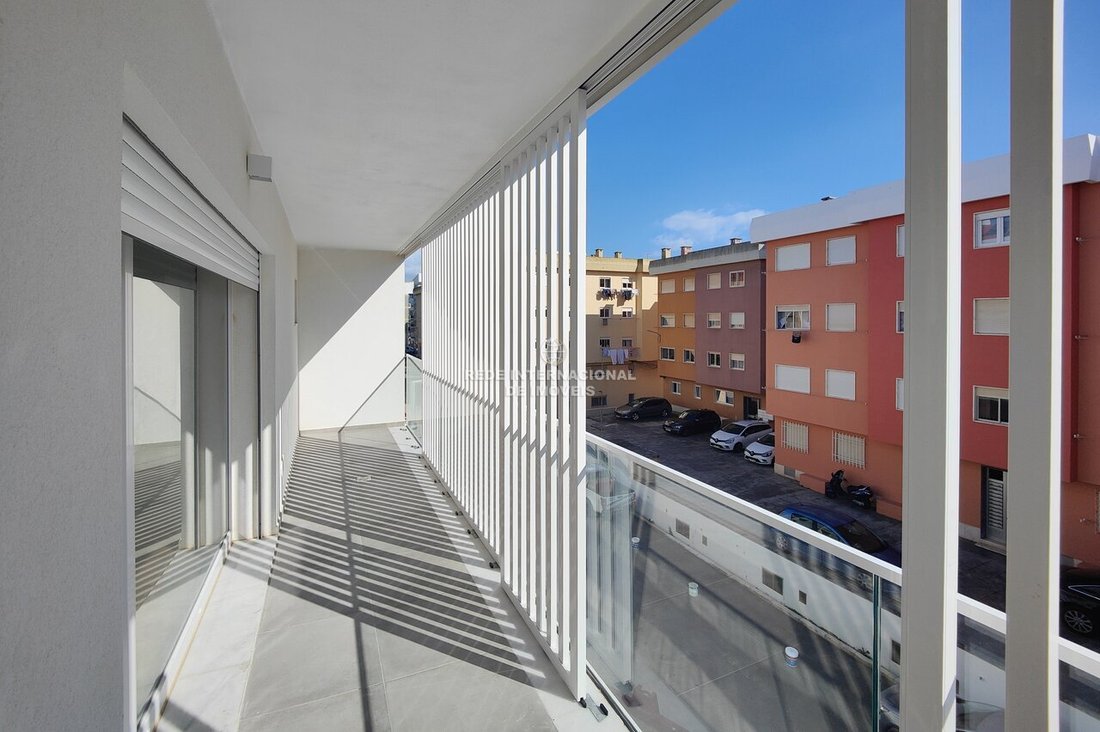 Apartment in Estoril, Cascais e Estoril, Lisbon 3 - 18360415
